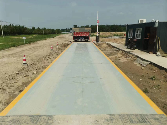 对外过磅3×16m100吨地磅